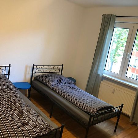 Ferienwohnung Monteurzimmer Heinzberg Haus 아른슈타트 외부 사진